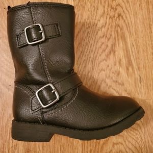 Carter's black boots